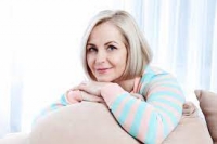 Late menopause: are there risks?